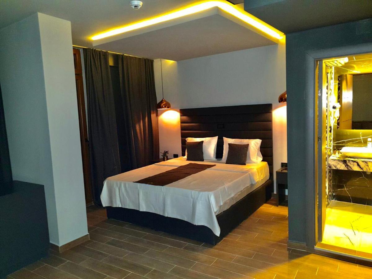 International Palace فيليس المظهر الخارجي الصورة