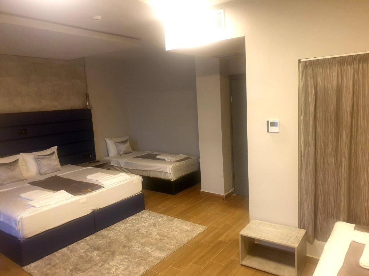 International Palace فيليس المظهر الخارجي الصورة